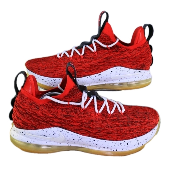 Nike LeBron 15 Low University Red Men's Size 10.5 (EUC) - Picture 4 of 9